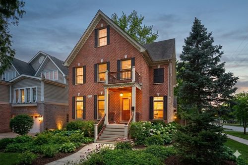 219 Huffman St, Naperville, IL, 60540-4818 | Card Image