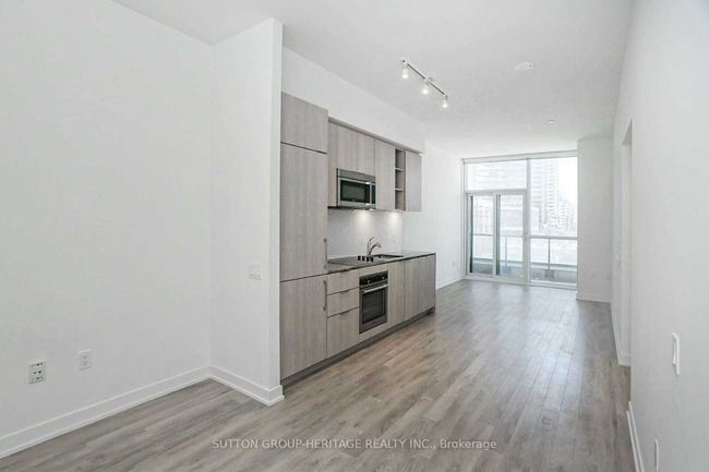 303 - 50 Ordnance St, Condo with 1 bedrooms, 1 bathrooms and 1 parking in Toronto ON | Image 10