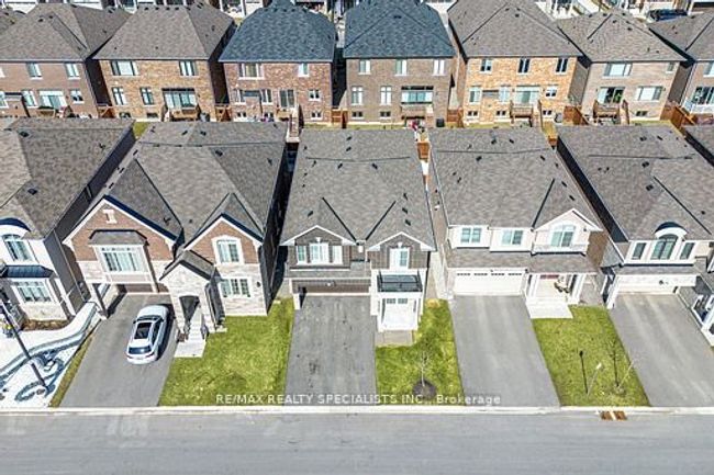 882 Magnolia Terr, House other with 4 bedrooms, 3 bathrooms and 2 parking in Milton ON | Image 37