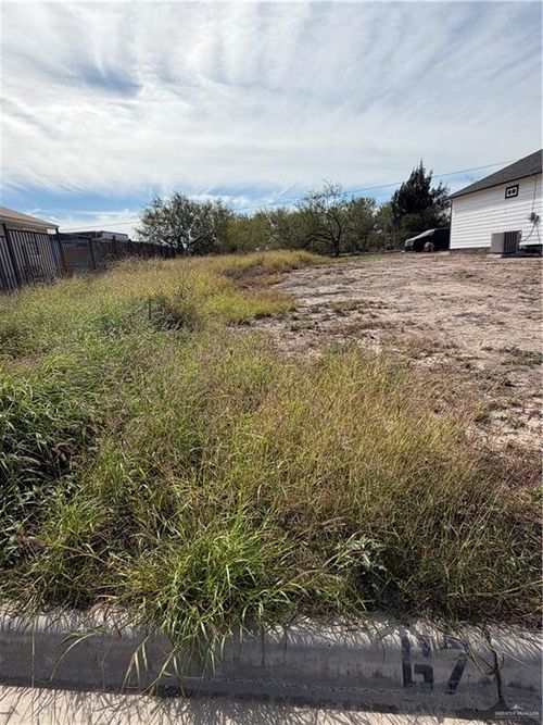 2815 Mehran Drive, Mission, TX, 78572 | Card Image