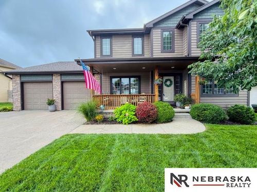 10708 S 214th St, Gretna, NE, 68028-3828 | Card Image