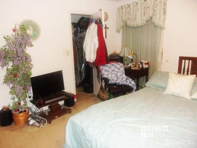 29 Jeffrey Cir, House other with 4 bedrooms, 3 bathrooms and null parking in Dayton NJ | Image 72