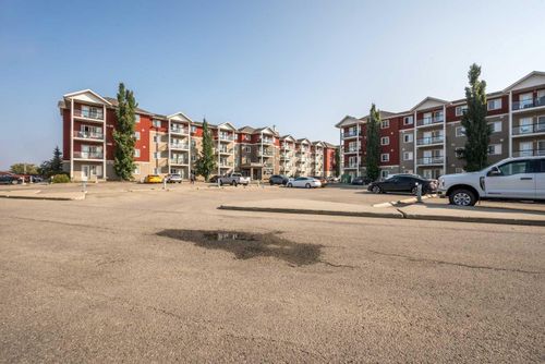 114-9810 96 St, Grande Prairie, AB, T8V7T9 | Card Image
