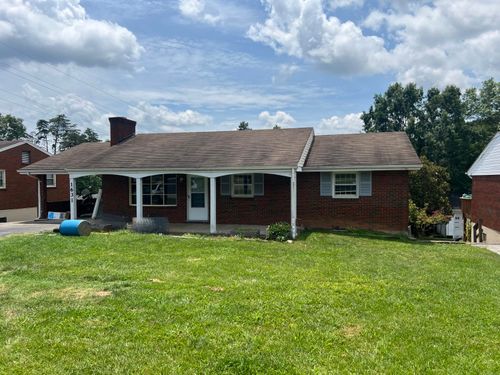 1631 Eanes Rd, Roanoke, VA, 24014-5858 | Card Image