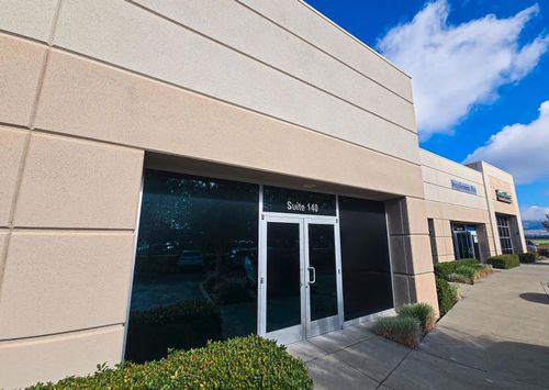 ste-140-7500 Arroyo Cir, Gilroy, CA, 95020-7324 | Card Image