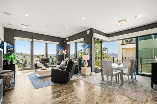 8571 Aspect Dr, San Diego, CA, 92108-2637 | Card Image