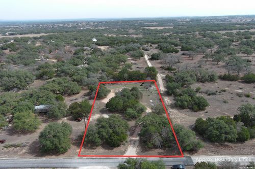 619 S Avenue F, Johnson City, TX, 78636-4291 | Card Image