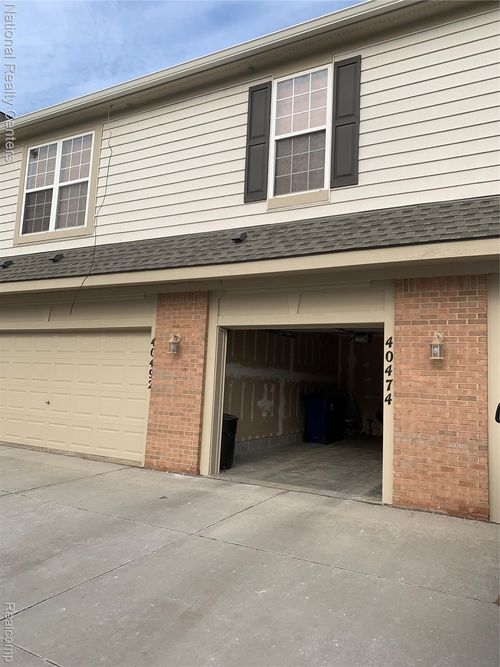 40474 Blythefield Ln, Canton, MI, 48188-2251 | Card Image