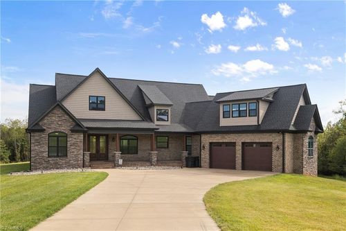 1561 Horseshoe Rd, Westfield, NC, 27053-8342 | Card Image