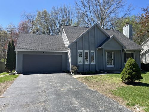 3823 Oldbury St, Lambertville, MI, 48144-9716 | Card Image