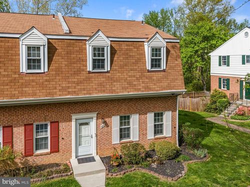 6021 Liberty Bell Ct, BURKE, VA, 22015-3369 | Card Image