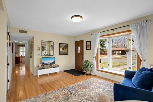8544 5th Ave S, Bloomington, MN, 55420-2334 | Card Image