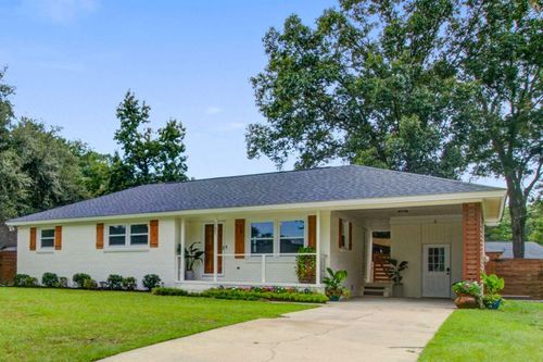 131 Camelot Dr, Goose Creek, SC, 29445-3123 | Card Image