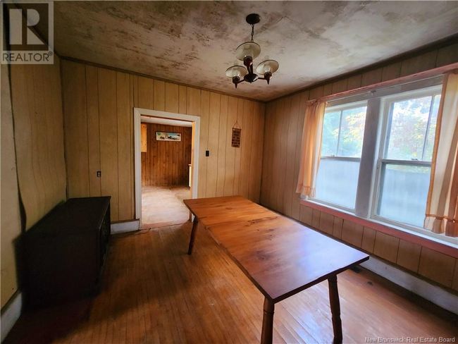 21 Queen St E, House other with 3 bedrooms, 1 bathrooms and null parking in Saint Stephen NB | Image 6