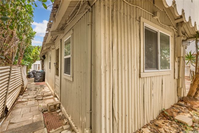 756 University Ave, House other with 1 bedrooms, 2 bathrooms and 2 parking in Honolulu HI | Image 8