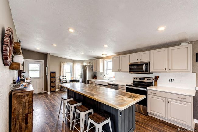 28505 County Road 5, House other with 5 bedrooms, 3 bathrooms and 6 parking in Elizabeth CO | Image 9