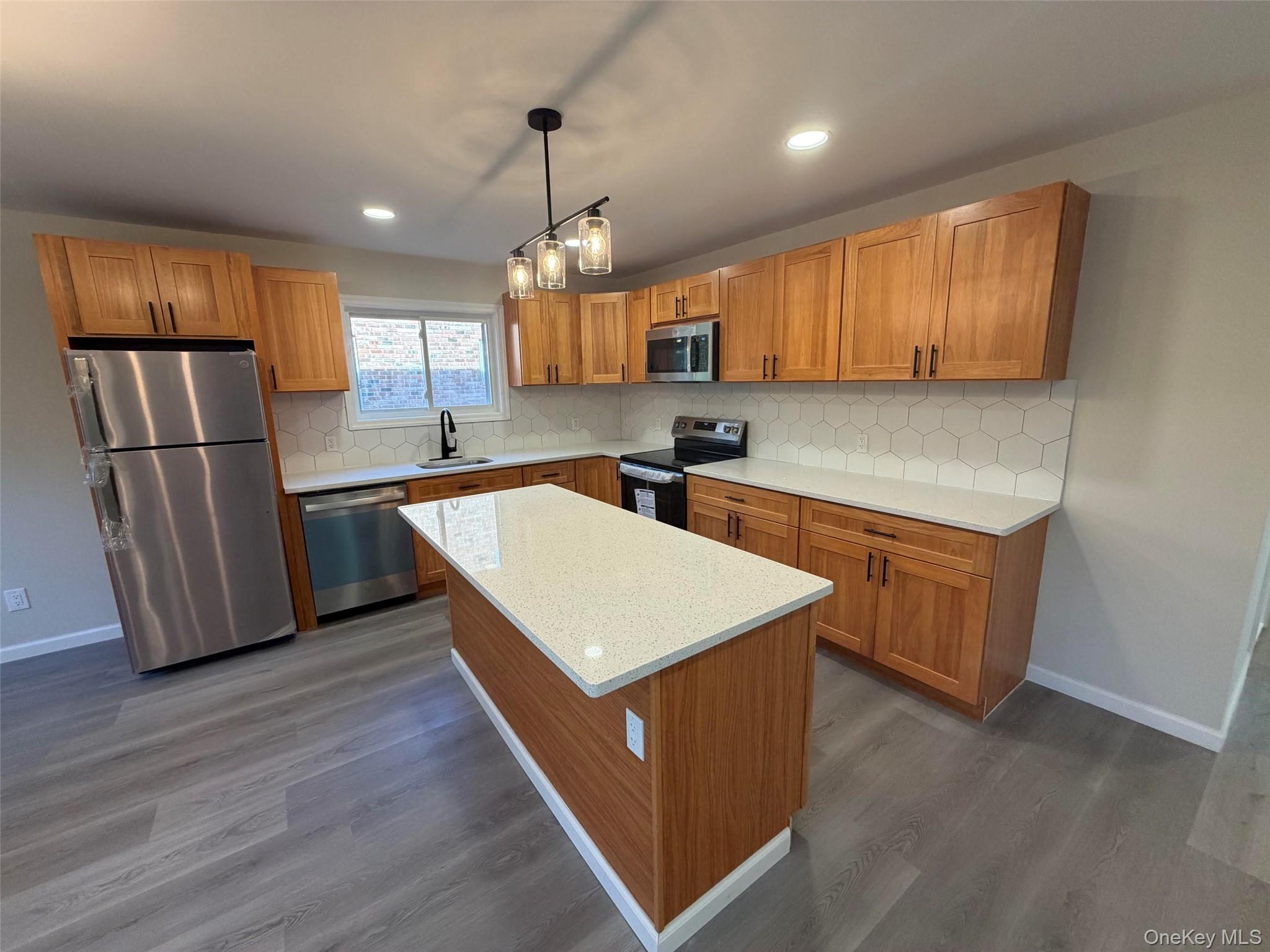 Residential Lease in North Hempstead 4