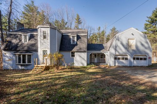 200 Mountain Road, Weare, NH, 03281 | Card Image