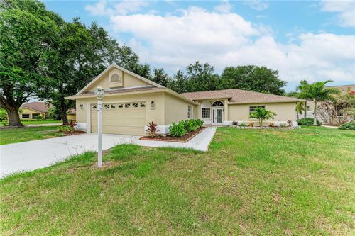6101 55th Avenue Cir E, BRADENTON, FL, 34203-9755 | Card Image