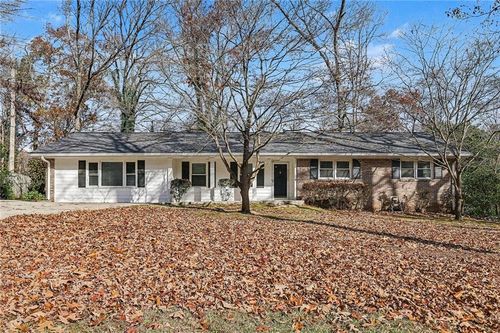 558 Dorsey Cir Sw, Lilburn, GA, 30047-4073 | Card Image