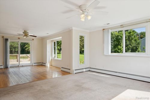 3080 Catalpa Ct, Auburn Hills, MI, 48326-1602 | Card Image