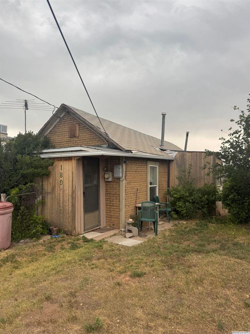 189 Cheyenne St, Laramie, WY, 82070 | Card Image