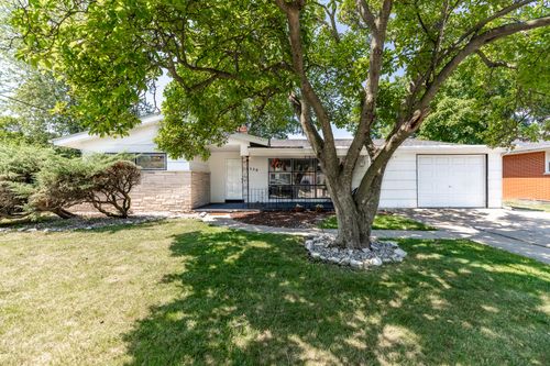 5530 Tyler St, Merrillville, IN, 46410-1978 | Card Image