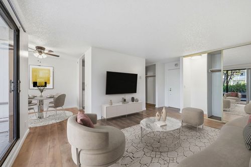 unit-226-4 Admiral Dr, Emeryville, CA, 94608-1517 | Card Image