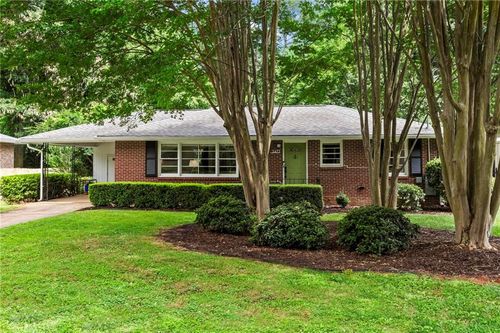 2477 Hunting Valley Dr, Decatur, GA, 30033-4227 | Card Image