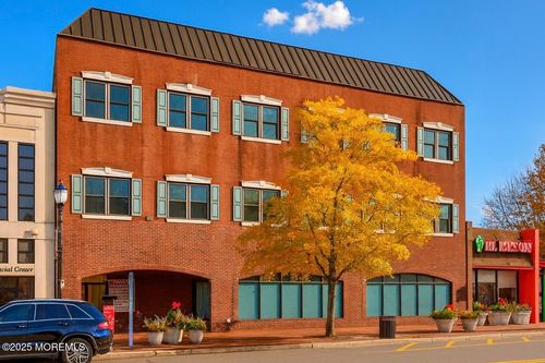 302-36 W Main St, Freehold, NJ, 07728-2261 | Card Image