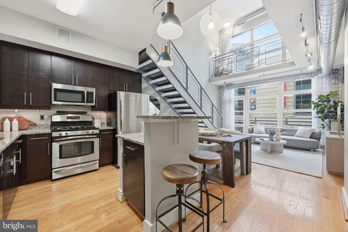 325-1390 Kenyon St Nw, WASHINGTON, DC, 20010-7222 | Card Image