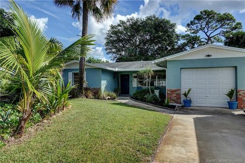 905 Se Flamingo Ave, Stuart, FL, 34996-3254 | Card Image