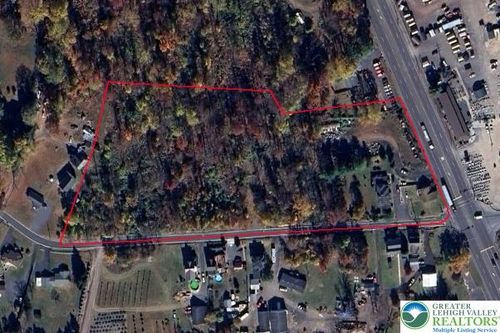 1400 S West End Blvd, Quakertown, PA, 18951-5212 | Card Image