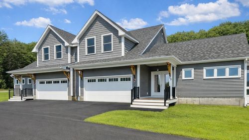 21 Kasnet Dr, Rye, NH, 03870-4404 | Card Image