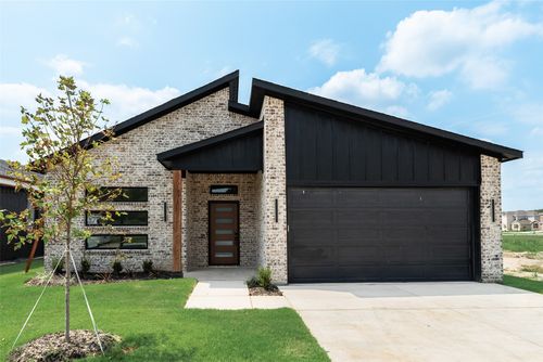110 Hessed St, Greenville, TX, 75402-6619 | Card Image