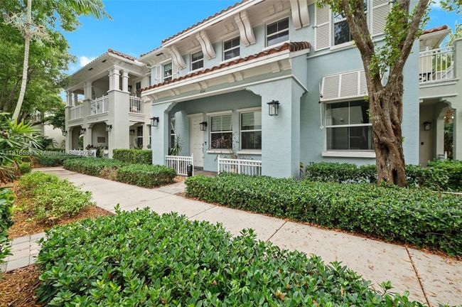 4164 Cascada Cir, Townhouse with 3 bedrooms, 3 bathrooms and null parking in Hollywood FL | Image 4