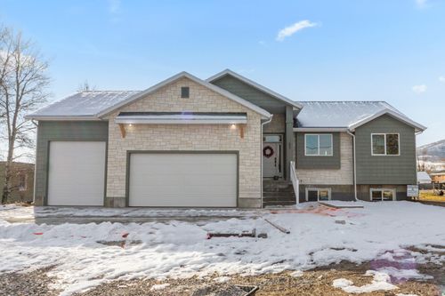 42 E 200 S, Wellsville, UT, 84339-9528 | Card Image