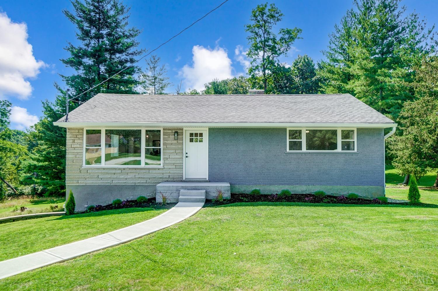 Sandal Ln, Cincinnati, OH 45248