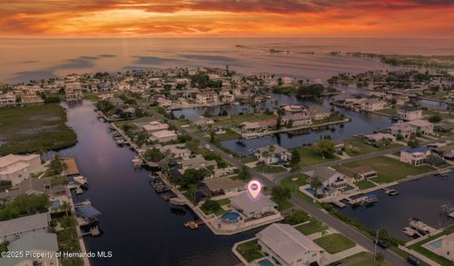 3260 Gulfview Dr, HERNANDO BEACH, FL, 34607-3033 | Card Image