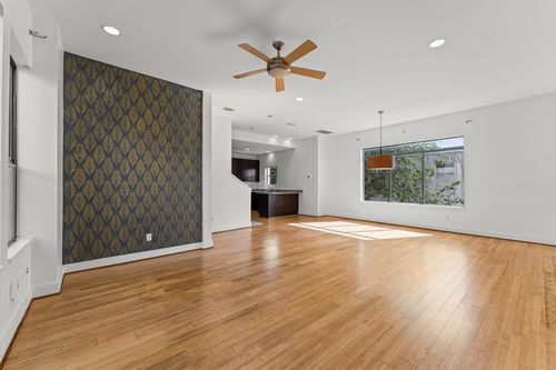 5010 Cornish St, Houston, TX, 77007-1906 | Card Image