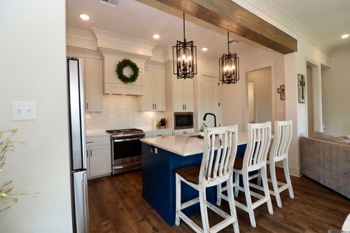 3084 Parkside Ct, New Orleans, LA, 70127 | Card Image