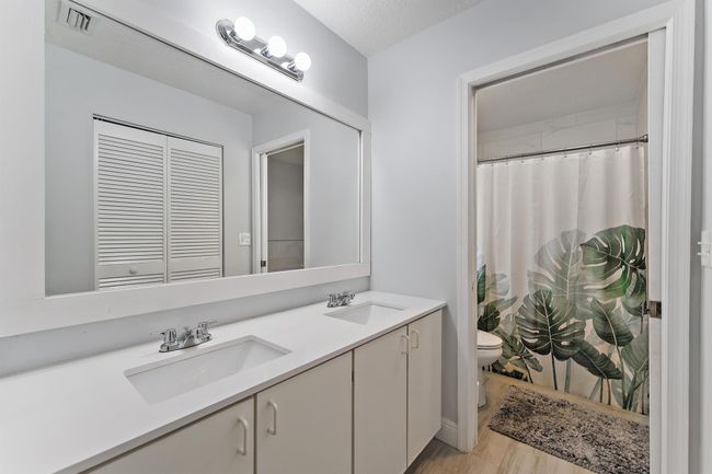 15362 94 Th St N, House other with 3 bedrooms, 2 bathrooms and null parking in Royal Palm Beach FL | Image 10
