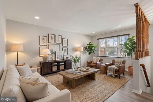 14532 Eddy Ct, CENTREVILLE, VA, 20120-5500 | Card Image