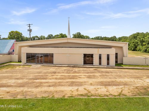 2308 Old Mobile Ave, Pascagoula, MS, 39567-4420 | Card Image