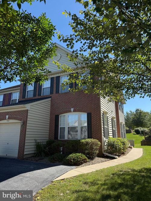 155 Penns Manor Dr, KENNETT SQUARE, PA, 19348-4713 | Card Image