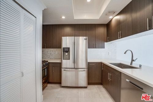 apt-2-1034 S Shenandoah St, LOS ANGELES, CA, 90035-2170 | Card Image