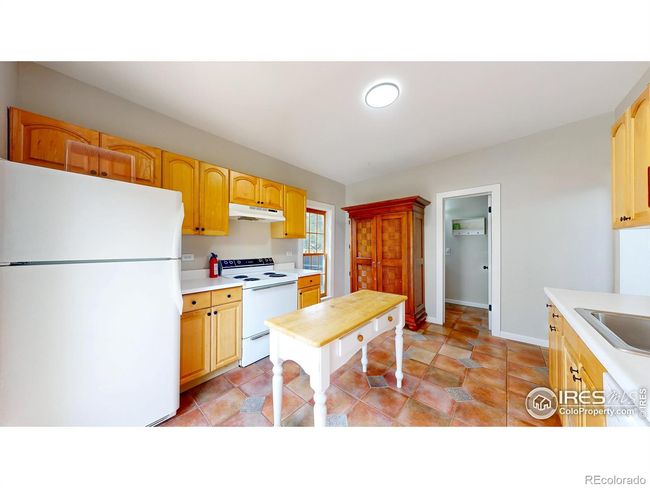 615 W Olive St, House other with 2 bedrooms, 2 bathrooms and 2 parking in Fort Collins CO | Image 9