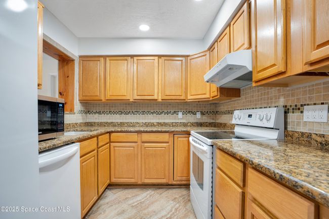 1008 Jersey St, House other with 4 bedrooms, 2 bathrooms and null parking in Cocoa FL | Image 9