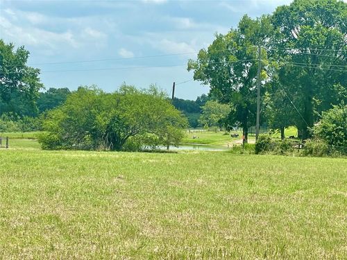 3395 Success Ct, Brenham, TX, 77833-0005 | Card Image