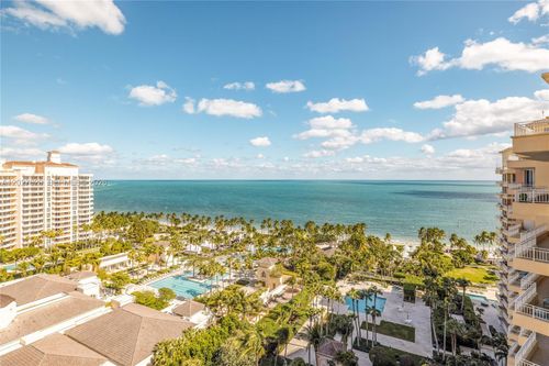 ph-8-799 Crandon Blvd, Key Biscayne, FL, 33149-2208 | Card Image